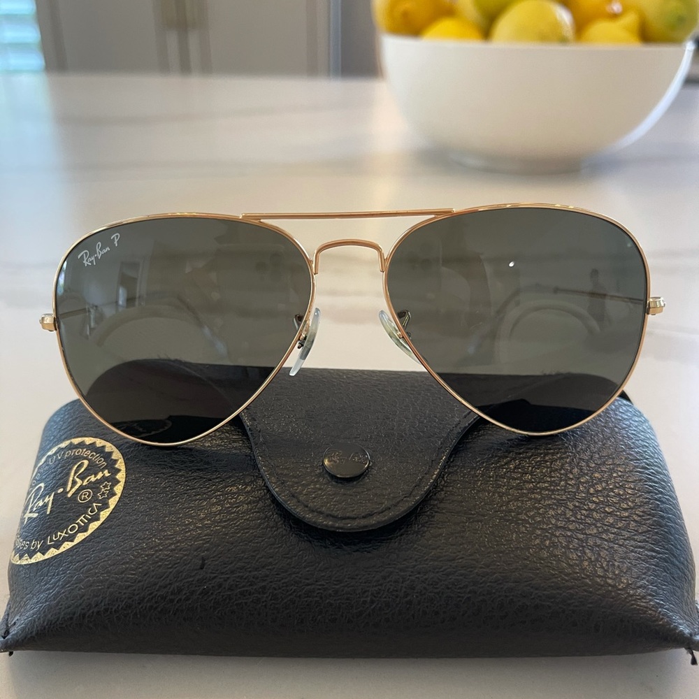 Ray-Ban Classic Polarized Aviators